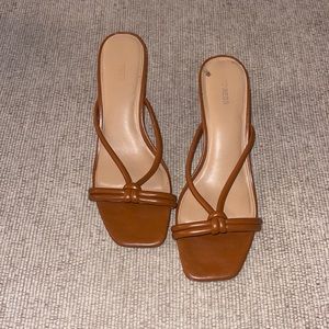 Express brown leather short heels